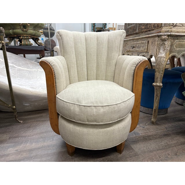 Art Deco 1930s Pair of French Art Deco Bergeres For Sale - Image 3 of 14
