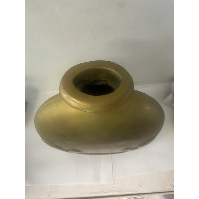 1980s 1980s Large Brass Vase by Dolbi Cashier For Sale - Image 5 of 8