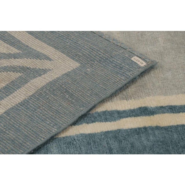 Art Deco Rug & Kilim’s Oversized Contemporary Art Deco Style Rug in Teal, Ivory & Gray For Sale - Image 3 of 11