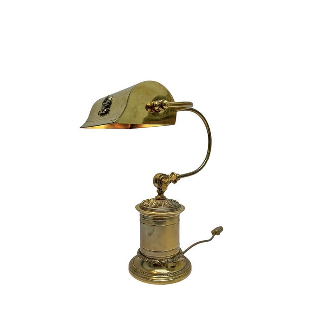 French Adjustable Bankers Desk Lamp in Brass, 1960s For Sale - Image 4 of 17