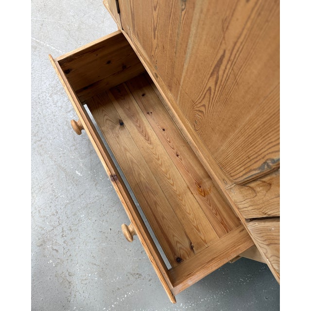 English Pine Bonnetière, 1890s For Sale - Image 12 of 13