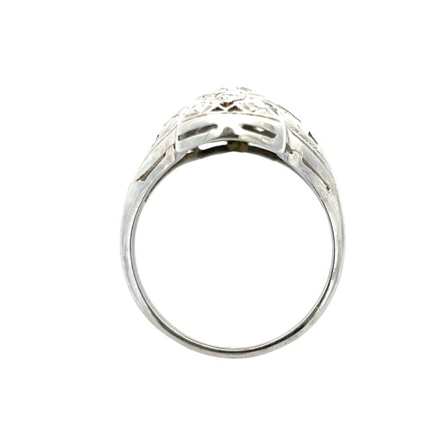 Art Deco 18k White Gold Diamond Filigree Ring, Size 6 For Sale In New York - Image 6 of 8