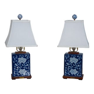 Lauren Ralph Lauren Chinoiserie Blue & White Table Lamps - a Pair For Sale