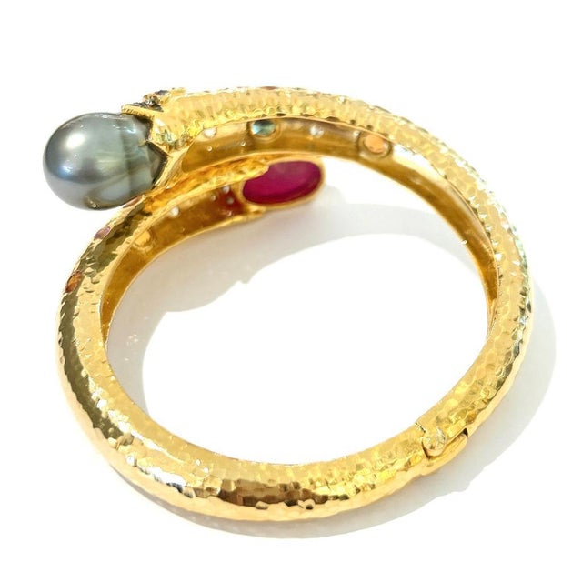 Bochic "Orient" South Sea Pear, Ruby & Sapphire Bangle Set In 18K Gold & Silver For Sale - Image 18 of 18