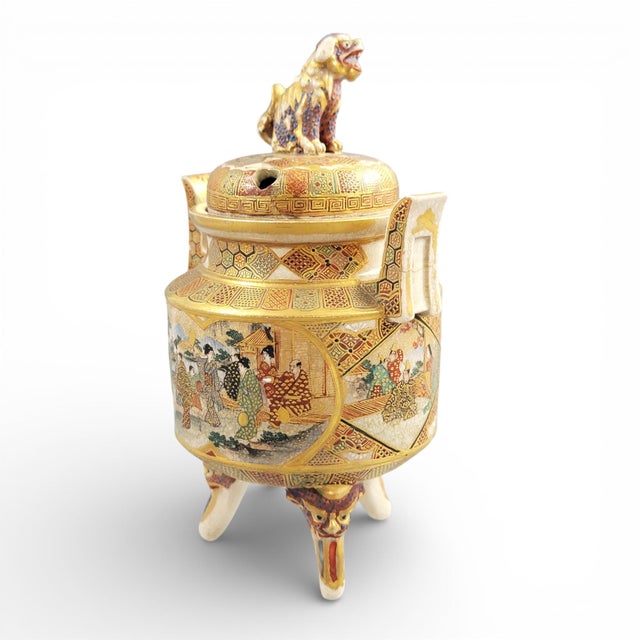 Green Meiji Satsuma Koro by Shunzan with Shi-Shi Final, 1890s For Sale - Image 8 of 17