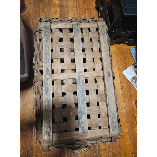 1930s 1940s Day Basket Co. Handwoven White Oak Long Market Basket, Stamped For Sale - Image 5 of 6