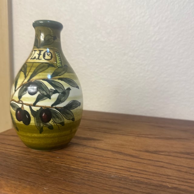 Tuscan Vintage Italian Ceramic Olive Oil Dispenser Hand-Painted Tuscan "Olio" Cruet Bottle For Sale - Image 3 of 7