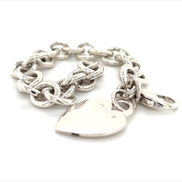 Tiffany & Co Estate Heart Charm Bracelet Sterling Silver 7.5" 36 Grams TIF254 This elegant Authentic Tiffany & Co bracelet...