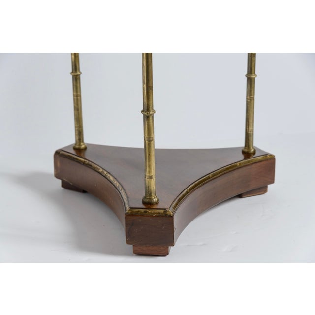 1970s French White Marble Top and Brass Gallery Top End Table, Brass Legs For Sale - Image 5 of 10
