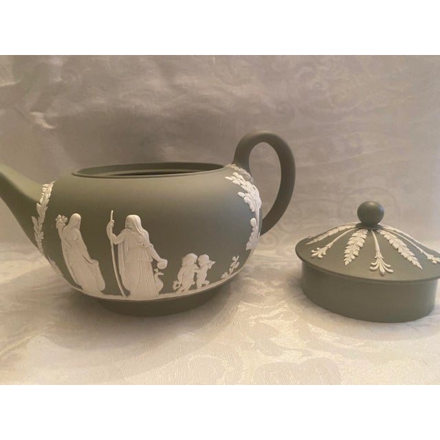 Ceramic Vintage Wedgwood Sage Green Jasperware Teapot 1955 Glazed Interior Mint Interior For Sale - Image 7 of 12