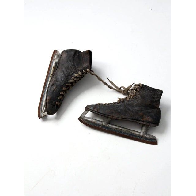 Vintage Ag Spaulding Silver Wing Ice Skates For Sale - Image 9 of 13