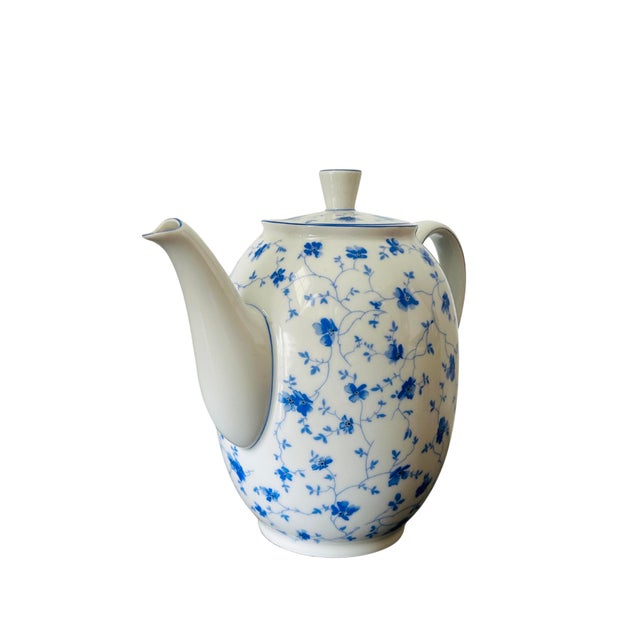Vintage Arzberg Porcelain Teapot – Blaublüten (Blue Blossom) – Designed by Dr. Hermann Gretsch – German Mid-Century Porcelain For Sale - Image 9 of 14