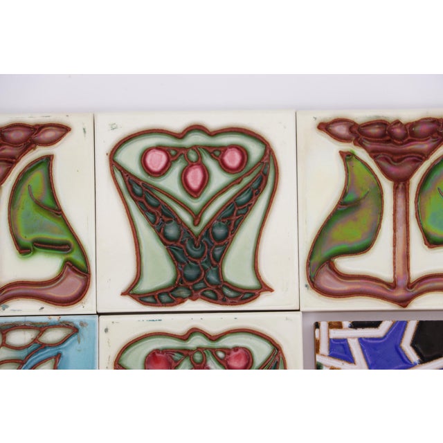 1920s Set of Small Five Tiles Art Nouveau H & R Johnson England & Other For Sale - Image 4 of 15