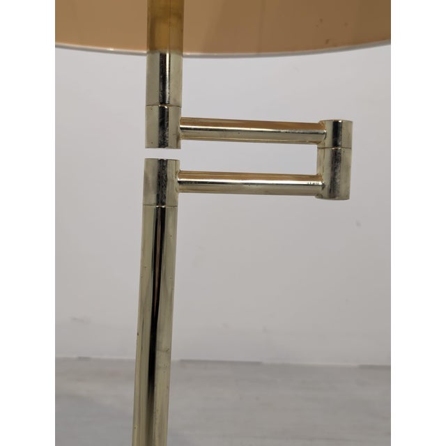 Gold Hollywood Regency Brass Table Lamp For Sale - Image 8 of 14