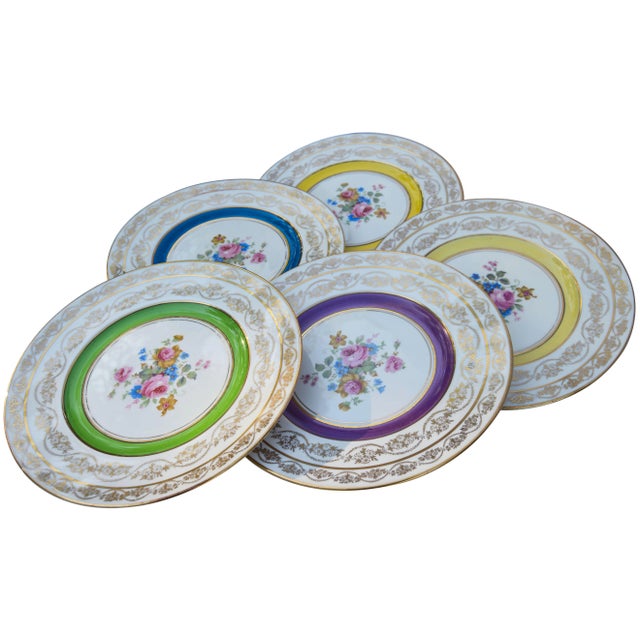 Gold Mid 20th Century Golden Plates with Colorful Floral Motif- Set of 5 For Sale - Image 8 of 8