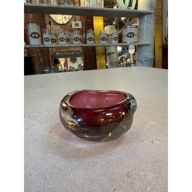 Small Murano Sommerso Ruby Bowl, Italy 1960s For Sale In Los Angeles - Image 6 of 7
