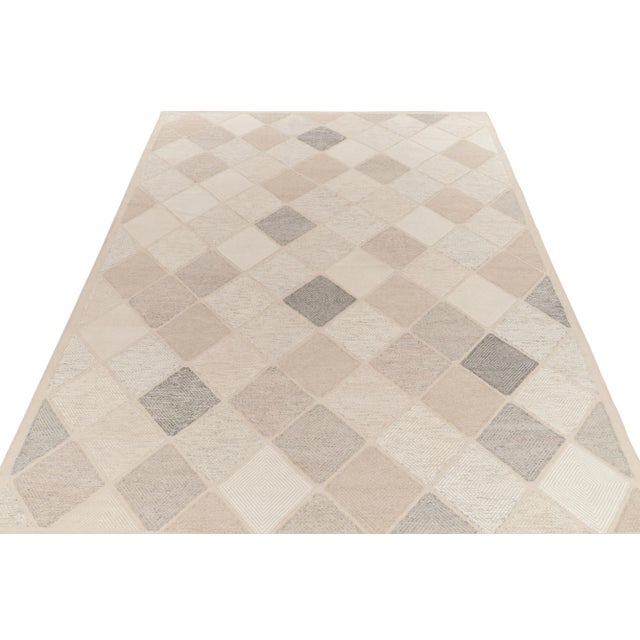 Mid-Century Modern Rug & Kilim's Scandinavian Style Custom Kilim Rug in Greige and White Diamond Pattern - 9'x12'' For Sale - Image 3 of 7