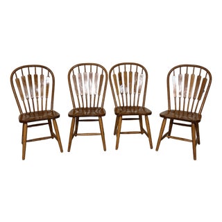 Mid 20th Century Windsor-Style Solid Oak Dining Chairs Medium Oak Finish, Arrow Back-Set of 4 For Sale