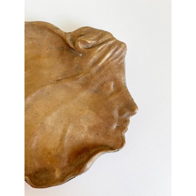 1920s Art Nouveau Bronze Figurative Catchall Dish For Sale In Sacramento - Image 6 of 8