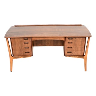 Vintage Danish Walnut Desk attributed to Svend Aage Madsen for HP Hansen, 1960 For Sale
