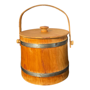Basketville Wooden Firkin or Bucket, Manufactured in Putney, Vermont.