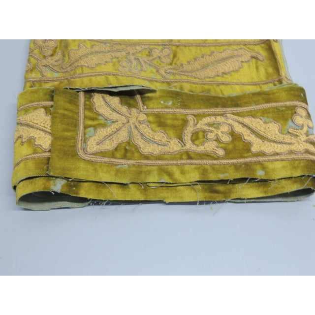 English Antique Acid Green and Gold Embroidered Decorative Trim For Sale - Image 3 of 6