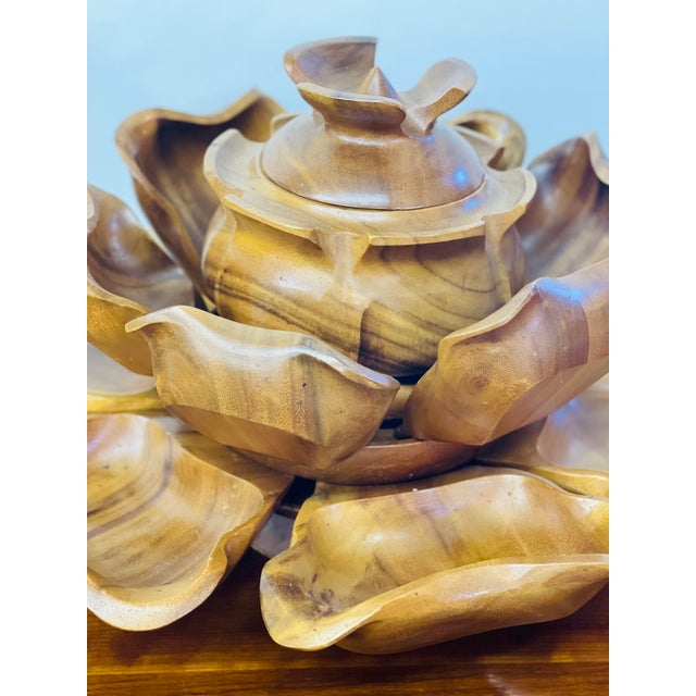 Vintage Midcentury Polynesian Monkey Pod Wooden Serving Set- 15 Pieces For Sale In Louisville - Image 6 of 7