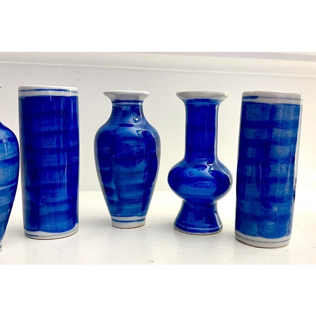 Vintage Blue and White Cherry Blossom Porcelain Petite Mini Vases For Sale In New York - Image 6 of 7