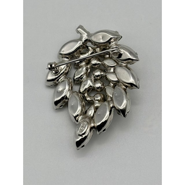 Vintage Albert Weiss Brooch, Grey Rhinestones W/Scrolling Clear Rhinestones, Book Piece For Sale - Image 15 of 15