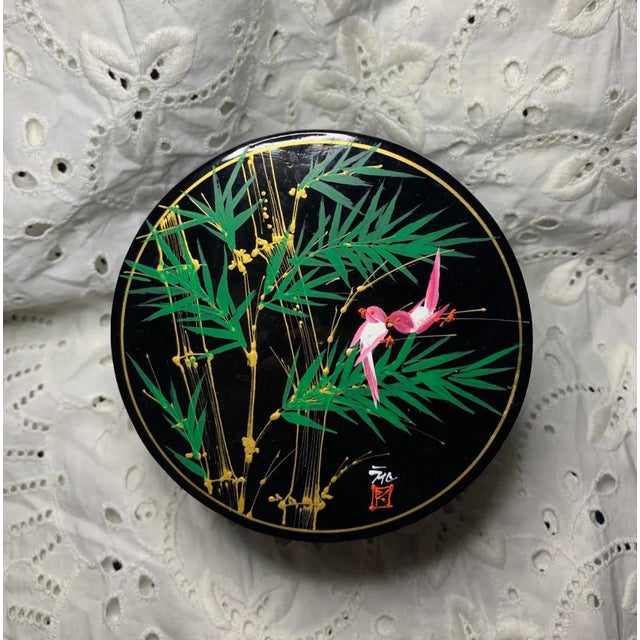 Wood Vintage Late 20th Century Asian Lacquerware Round Box Bamboo and Birds For Sale - Image 7 of 7