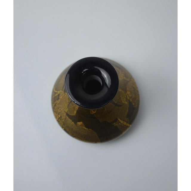 Studio Glass Perfume Bottle with Gold Leaf from Isle of Wight, 1970s For Sale - Image 3 of 12