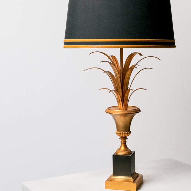 1970s Vintage Medici Cup Gold Table Lamp from Maison Charles, 1970s For Sale - Image 5 of 5