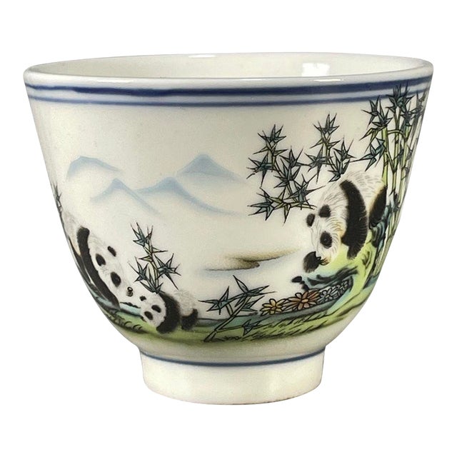 Late 20th Century Chinese Famille Rose Porcelain Tea Cup With Panda & Bamboo Motif For Sale