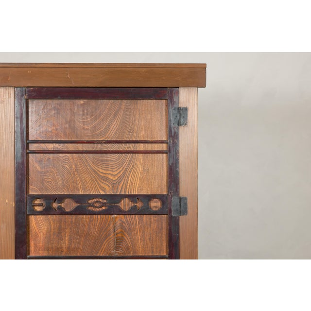 Meiji-era Mizuya Dansu, Circa 1900 – Japanese Kitchen Cabinet For Sale - Image 9 of 12