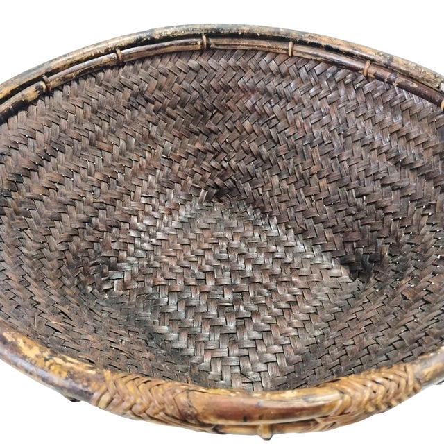 Vintage Mid-Century Philippine Tribal Labba Woven Grain Basket Bowl Centerpiece For Sale - Image 10 of 15