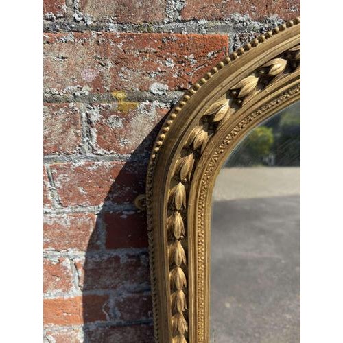 Large Antique English Gilt Tulip-Framed Arched Top Overmantle Mirror, 19th Century For Sale - Image 5 of 7