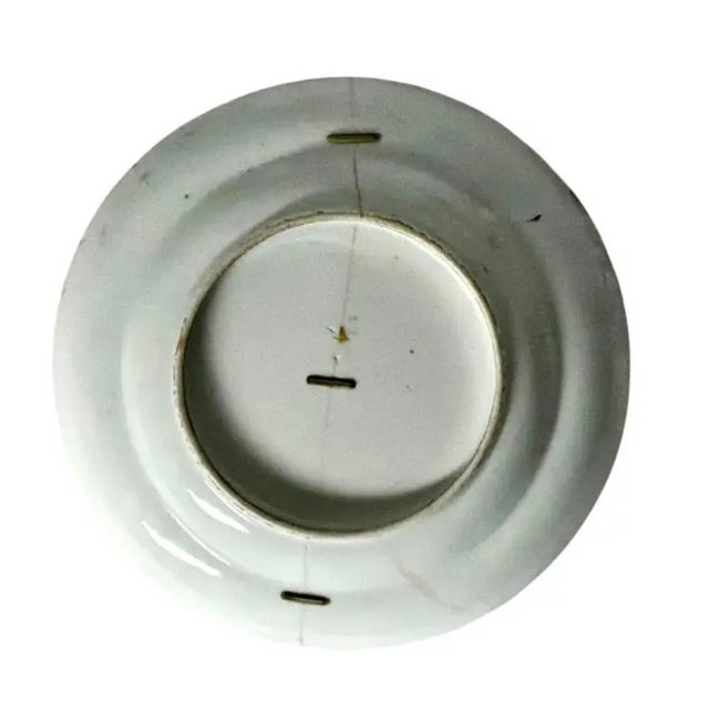 Chinese Export "Green Fitzhugh" Porcelain Plates, Set of Three For Sale - Image 12 of 14