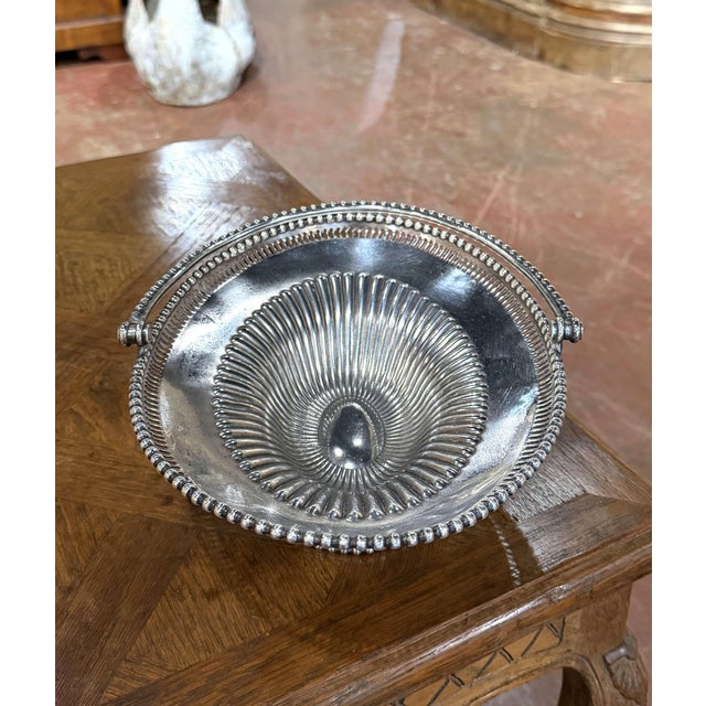 19th Century French Louis XVI Style Silver Plated Bread Basket With Swing Handle For Sale - Image 4 of 8