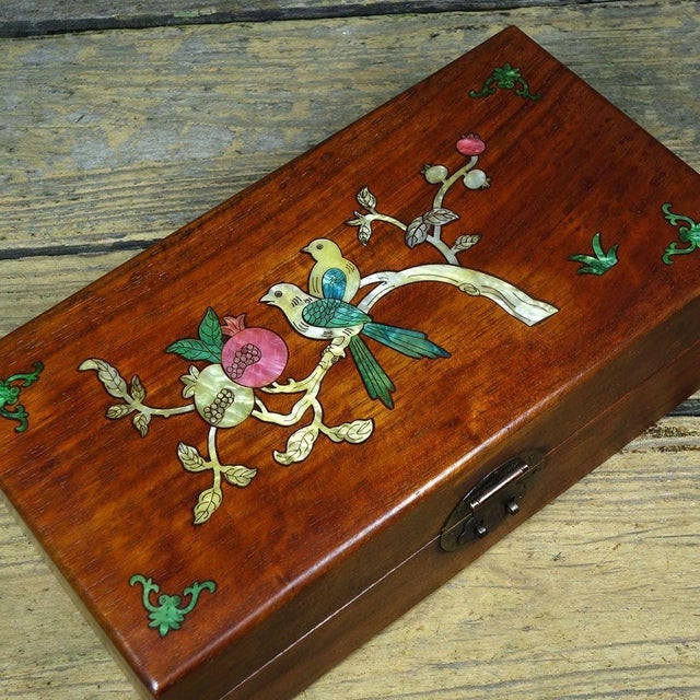 Vintage Chinese Rosewood Jewelry Box With Mother-of-Pearl Floral Inlay For Sale In Los Angeles - Image 6 of 9