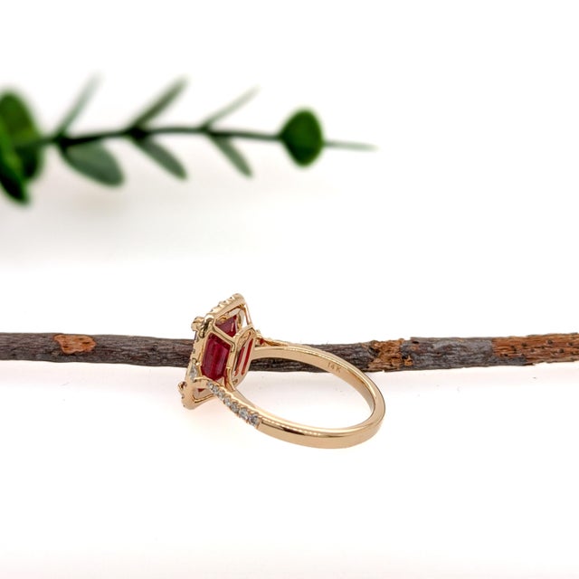 4.25 Carat Madagascar Ruby With Natural Diamond Halo in Solid 14k Gold, Size 6.75 For Sale In Columbus - Image 6 of 6