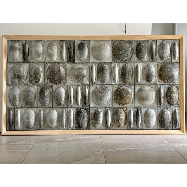 Contemporary Sculptural and Decorative Wall Panel in Cement, 1960s For Sale - Image 3 of 15
