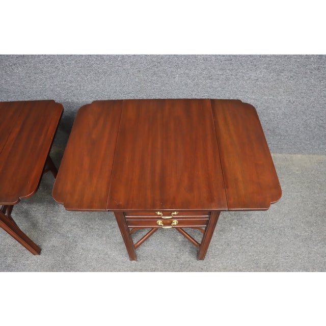 Henkel Harris Virginia Galleries Mahogany Pembroke Drop Leaf End Tables – Pair For Sale - Image 11 of 14