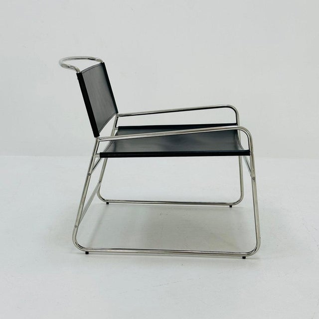 Mid-Century Black Leather Lounge Chair For Sale - Image 4 of 11