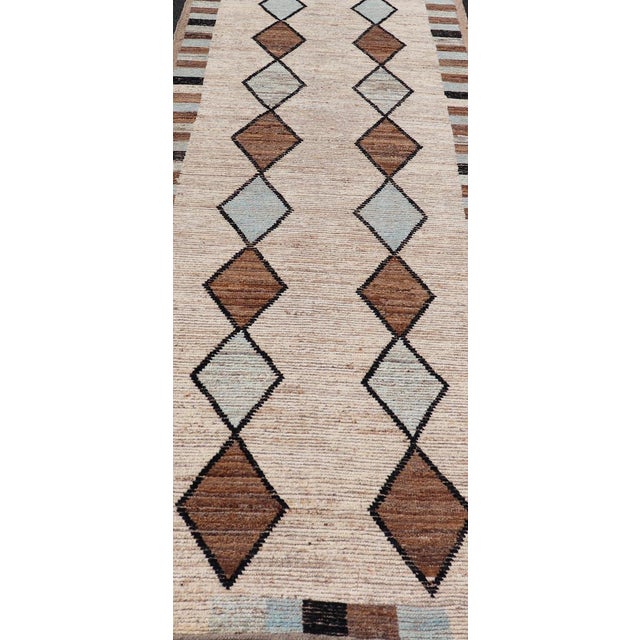 Early 21st Century Moroccan Tribal Runner With Geometric Design in Earthy Browns and Cool Blue 4'5 X 12'5 For Sale - Image 5 of 11