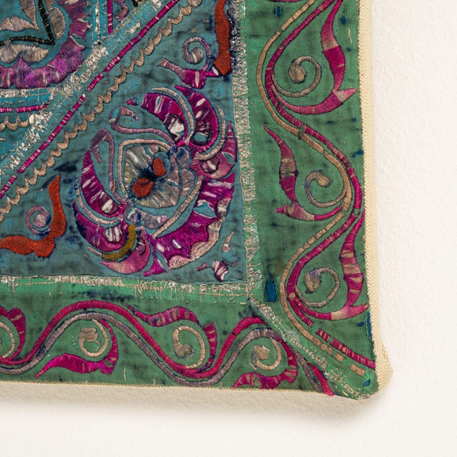 Early 20th Century China Green Textile Wall Hanging For Sale - Image 9 of 15
