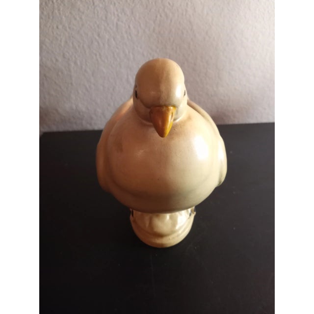 Pair of Vintage 1980s Royal Haeger Usa 649 650 Doves Figurines For Sale In Dallas - Image 6 of 13