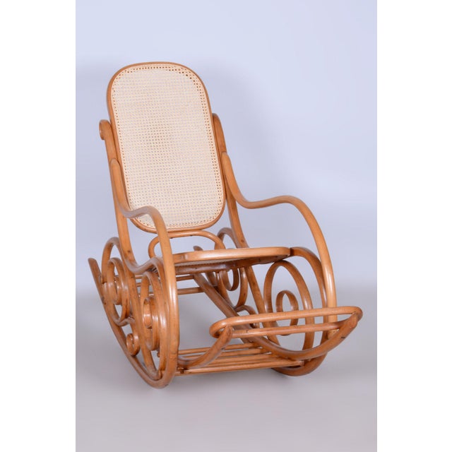 Wood Art Deco Beech Rocking Chair with Footrest attributed to Thonet, Czech, 1920s For Sale - Image 7 of 18