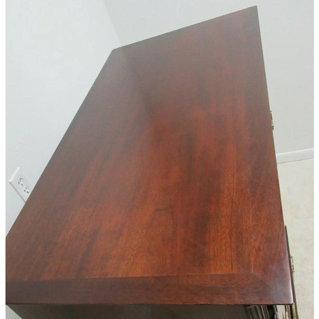 1980s Kindel Winterthur Solid Mahogany Chippendale Dresser Chest Of Drawers For Sale - Image 9 of 12