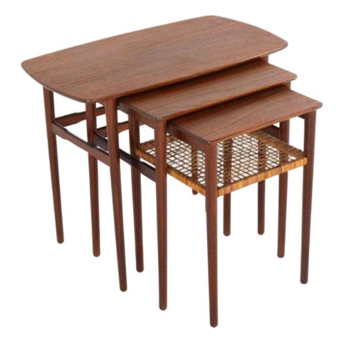 Minimalist Nesting Tables, Denmark, Set of 3 For Sale