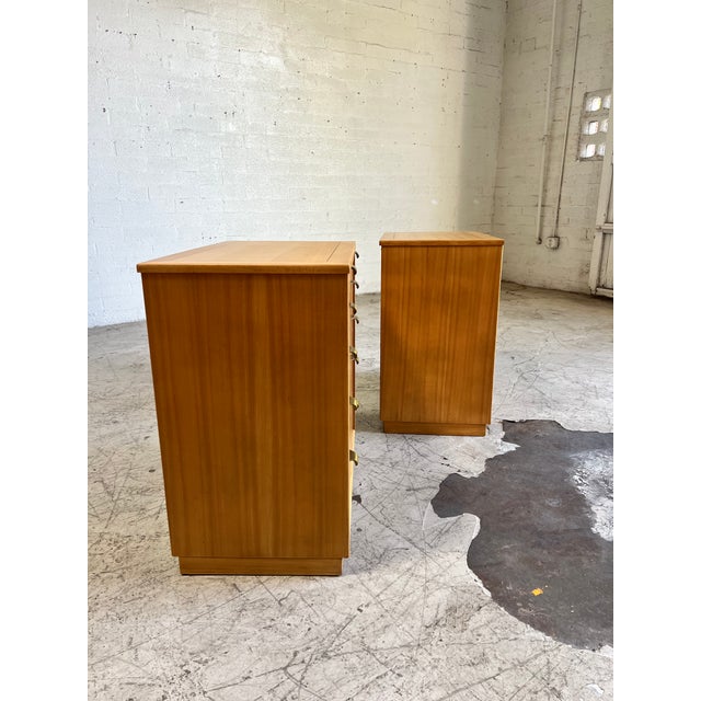 1960s 1960s Mid Century Blonde and Brass Chest of Drawers by Edward Wormley for Drexel - A Pair For Sale - Image 5 of 8